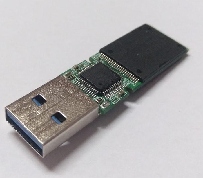 USB-Stick ohne Hülle